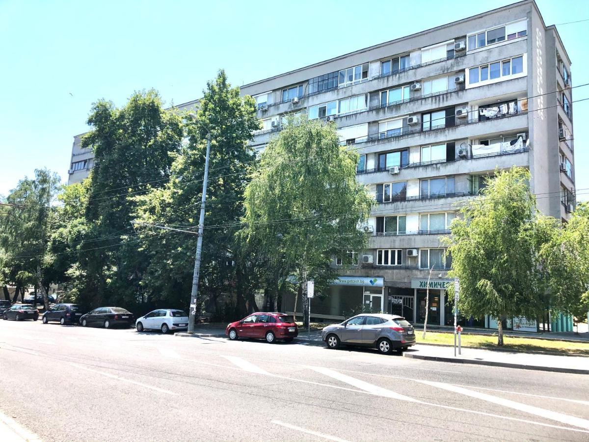 Avelov Art Apartment Бургас Екстериор снимка